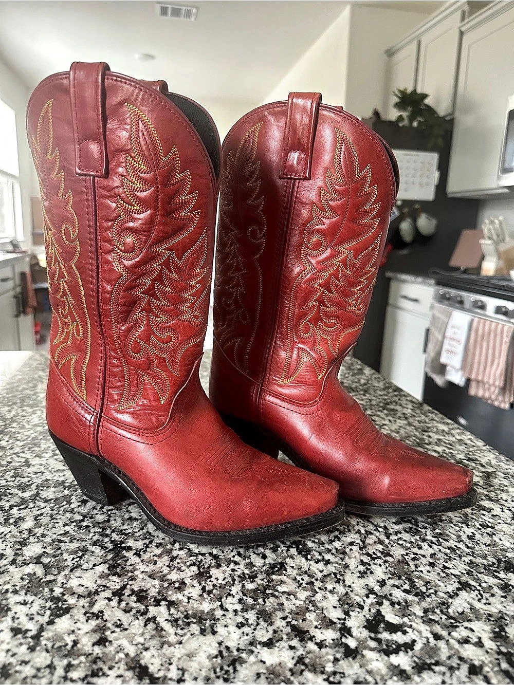 Laredo Madison Burnished Red Leather Western Cowboy Boots 6.5M
